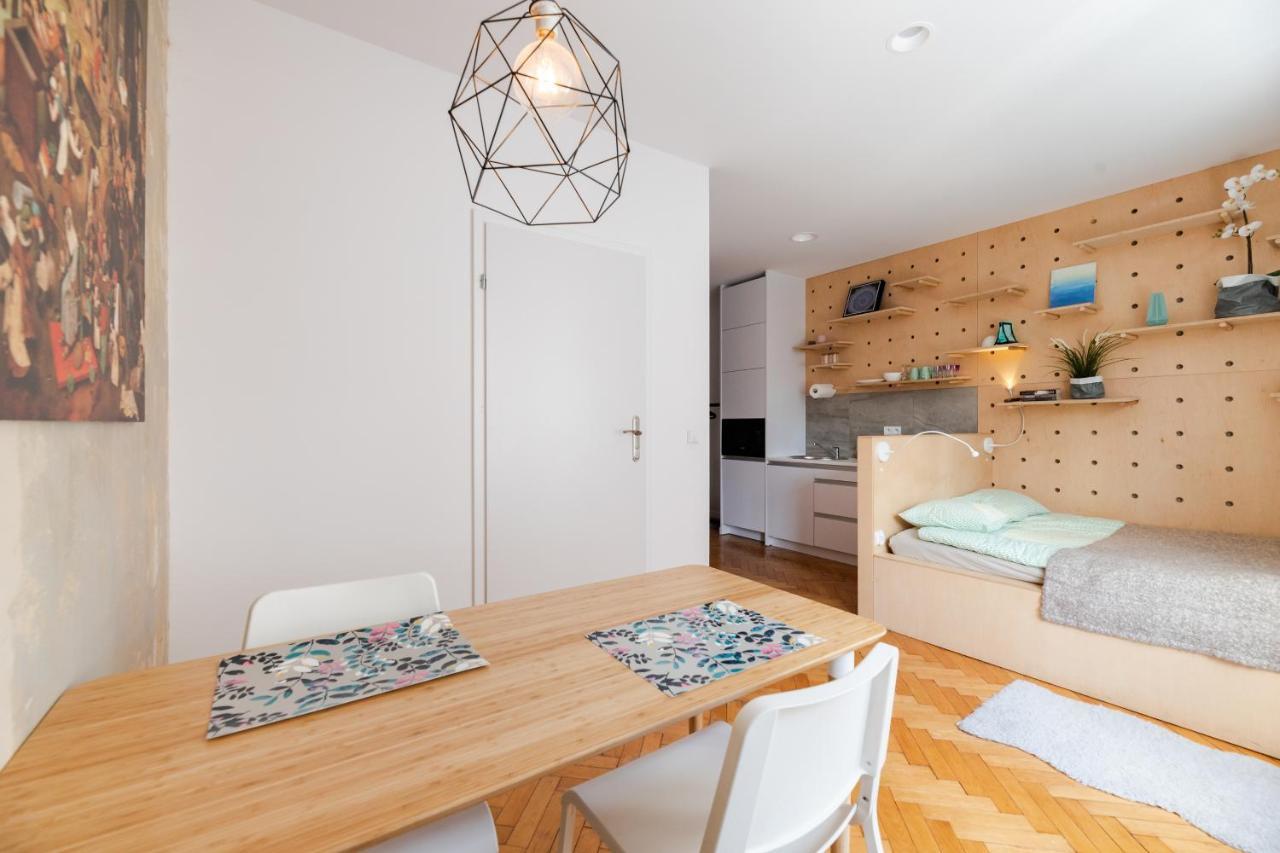 Apartament W Sercu Miasta Łódź Buitenkant foto